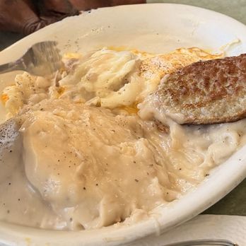 Mom's Place - Biscuits and Gravy - Diners Near Me - Tampa, Florida Mom's Place - Biscuits and Gravy - Diners Near Me - Tampa, Florida