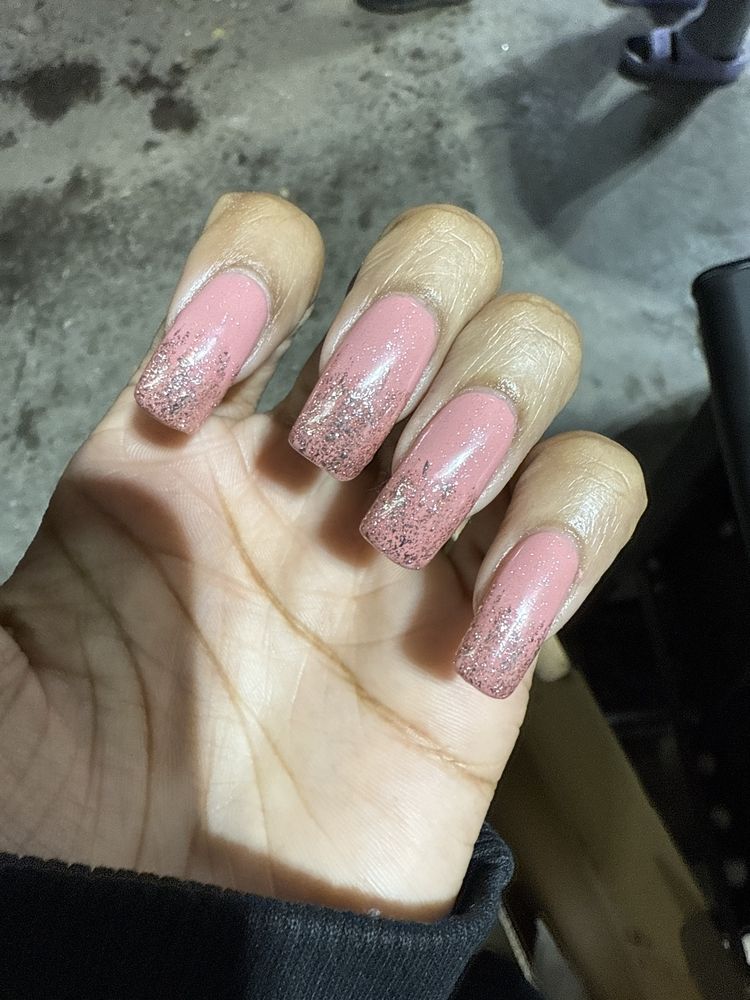Nail Studio & Tanning Logo