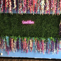 Mix It UP Nutrition - Decoration