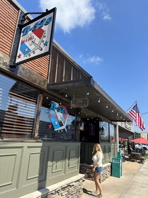 B-52s American Bar & Grill by null