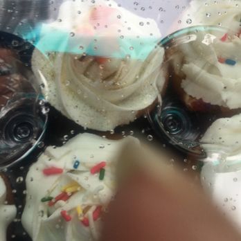 Simply Cakelicious - Bakeries Near Me - Waldorf, Maryland Simply Cakelicious - Bakeries Near Me - Waldorf, Maryland