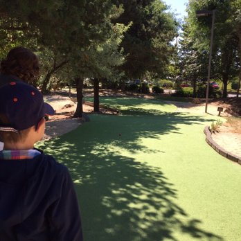 Rainbow Run Putting Course - Putting golf at its finest. - Mini Golf Near Me - Redmond, Washington Rainbow Run Putting Course - Putting golf at its finest. - Mini Golf Near Me - Redmond, Washington