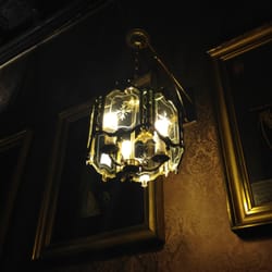 Real Maestranza de Caballería de Zaragoza - Detalle de lámpara