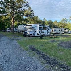 Lake Aire RV Park And Campground