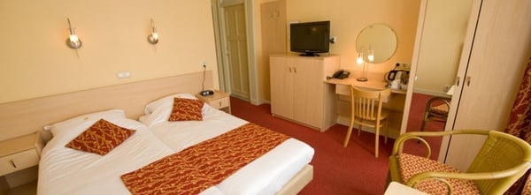 Oepkes Hotel by null