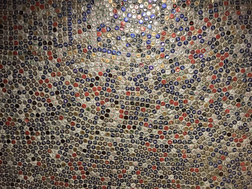 THE JUICY PEANUT BAR & GRILL 15 Photos & 37 Reviews 724 W Main St