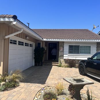 DOMO Real Estate - Front of house - Real Estate Agents Near Me - Hermosa Beach, California