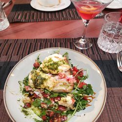Convivia Bistro Cuisine - Burrata bruschetta and arugula salad