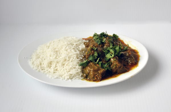 Momo N Curry by null