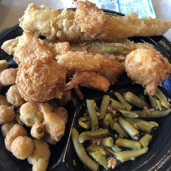 Captain D's - Shrimp and fish combination.