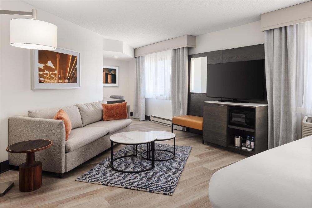 DOUBLETREE BY HILTON HOTEL RACINE HARBOURWALK - Updated July 2026 - 236 ...