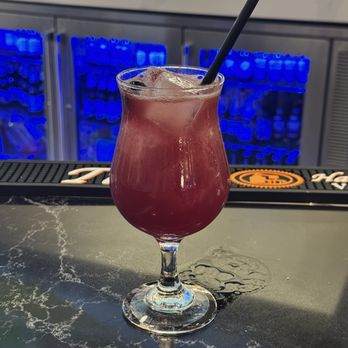 Pub Stop - Black Horse cocktail - Sports Bars Near Me - Waddell, Arizona