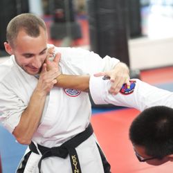 Santa Barbara Dojo - Hapkido is a great self defense art. Pictured here is an Inside Wrist Lock defense from a shirt grab.