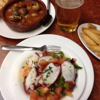 Santa María - Pulpo y cabrillas - Tapas Bars Near Me - Seville, SE