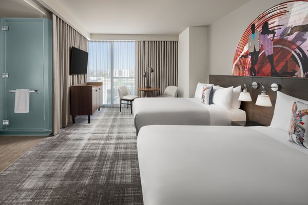 W Scottsdale by null
