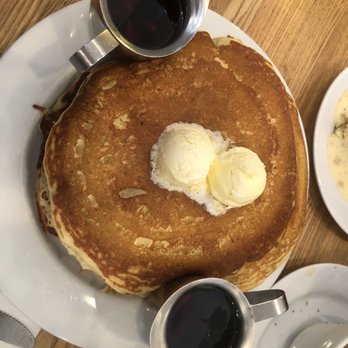 Jongewaard's Bake n Broil - Old Fashioned Pancakes large, 5 pancakes - American Near Me - Long Beach, California