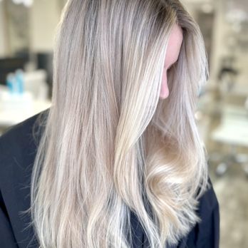 Blushing Beauty Salon - Best Blonde hair Specialist in Lakewood - Hair Salons Near Me - Lakewood, Ohio Blushing Beauty Salon - Best Blonde hair Specialist in Lakewood - Hair Salons Near Me - Lakewood, Ohio