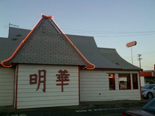 Ming Wah Restaurant by null