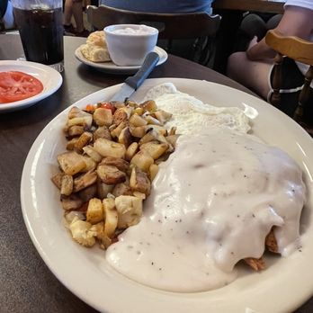 Susan's Restaurant - Chicken Fried Steak - New American Near Me - Springdale, Arkansas Susan's Restaurant - Chicken Fried Steak - New American Near Me - Springdale, Arkansas