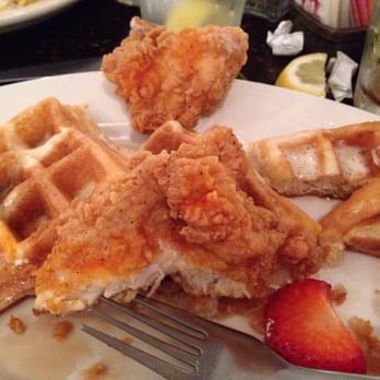 417 Union - Chicken and Waffles! - Breakfast & Brunch Near Me - Nashville, Tennessee