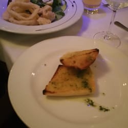 Buon Appetito - This garlic bread and calamari...so good
