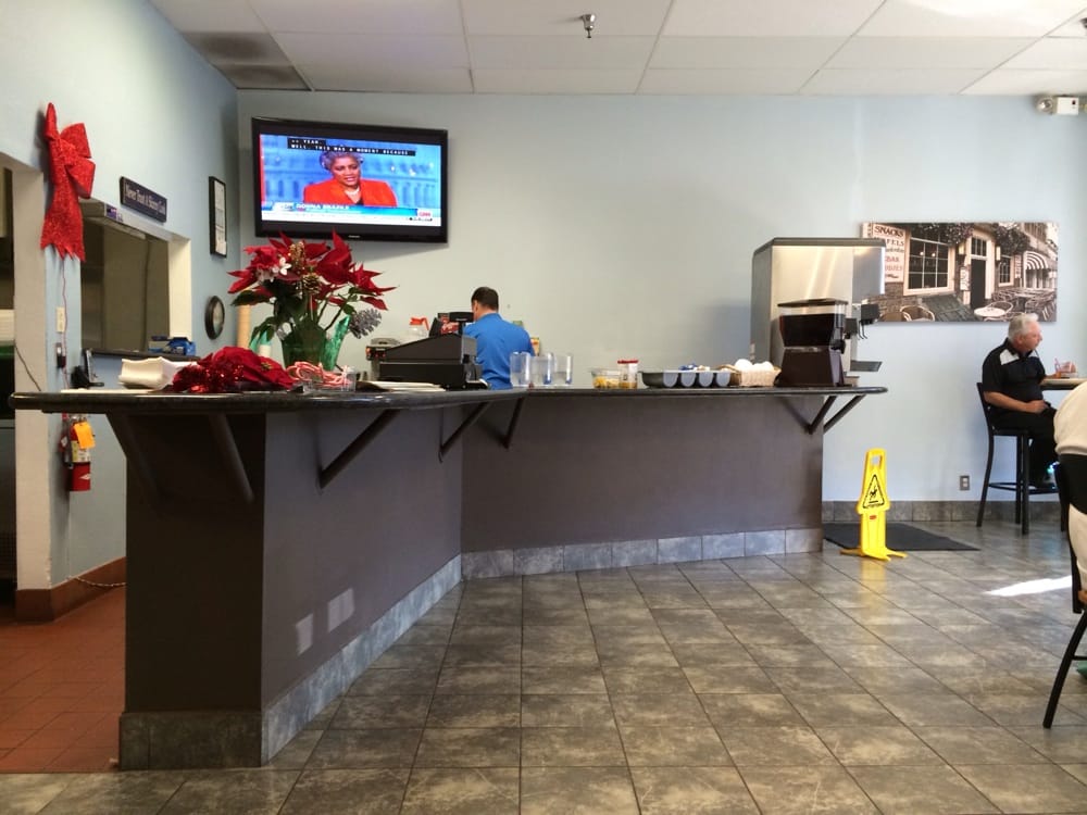 BOBBY’S CAFE & GRILL CLOSED 73 Photos & 202 Reviews 73850 Hwy 111