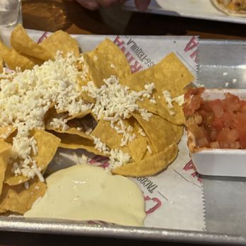 La Catrina Mexican Kitchen - Nachos plus toppings from the Helpings Bar - Mexican Near Me - New Albany, Indiana