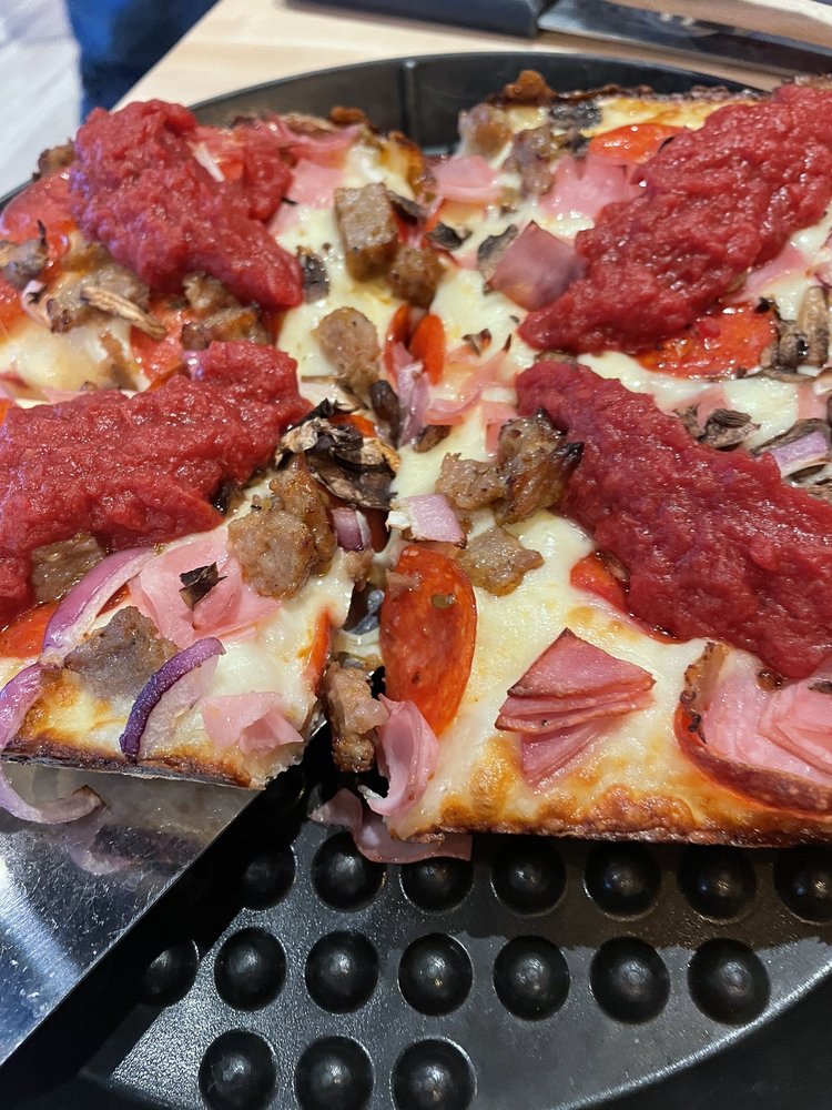 CORKTOWN PIZZA 1965 Drive Marten, Petoskey, Michigan