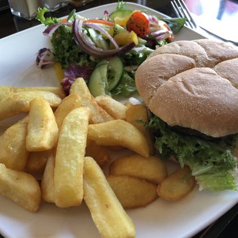 Horse & Groom - Burger and fries - Pubs Near Me - Windsor, WNM Horse & Groom - Burger and fries - Pubs Near Me - Windsor, WNM