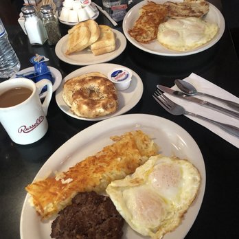 Russell's - American Near Me - Pasadena, California