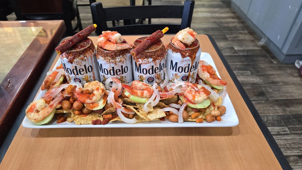 El Toro Liquor and Taqueria