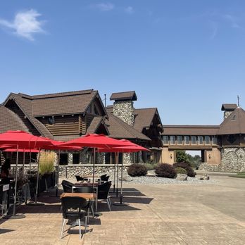 Yellowhawk Resort - Patio - Resorts Near Me - Walla Walla, Washington Yellowhawk Resort - Patio - Resorts Near Me - Walla Walla, Washington