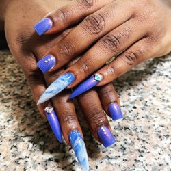 Exquisite Nails - White/blue marble