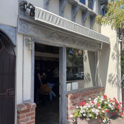 Silvestri Vineyards - Entrance