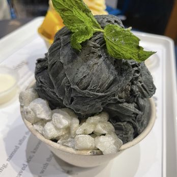 Oakobing - Black sesame bing soo - single serving - Shaved Ice Near Me - Los Angeles, California Oakobing - Black sesame bing soo - single serving - Shaved Ice Near Me - Los Angeles, California