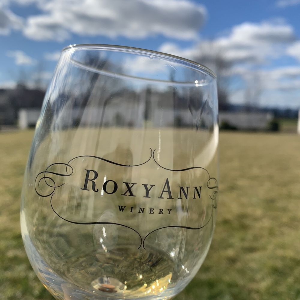 RoxyAnn Winery - Cheers to you! - Wineries Near Me - Medford, Oregon RoxyAnn Winery - Cheers to you! - Wineries Near Me - Medford, Oregon