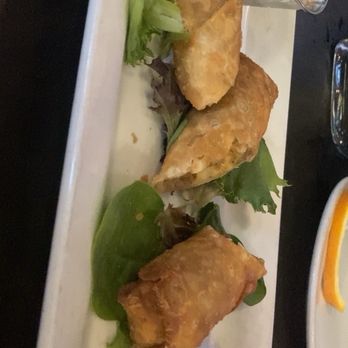 Mom's Kitchen & Bar - CheeseSteak Eggrolls - Bars Near Me - Astoria, New York Mom's Kitchen & Bar - CheeseSteak Eggrolls - Bars Near Me - Astoria, New York