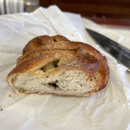 Cardamom Bun