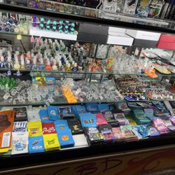Berkeley Smoke And Vape - Bong accessories and tools