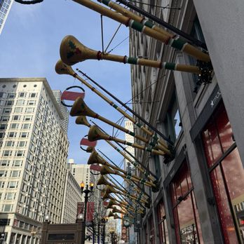 Macy's - Department Stores Near Me - Chicago, Illinois