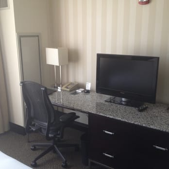 Hilton Columbus/Polaris - Workstation Area - Hotels Near Me - Columbus, Ohio Hilton Columbus/Polaris - Workstation Area - Hotels Near Me - Columbus, Ohio