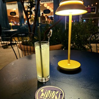 Bar Sinizki - Cocktail! - Bars Near Me - Los Angeles, California