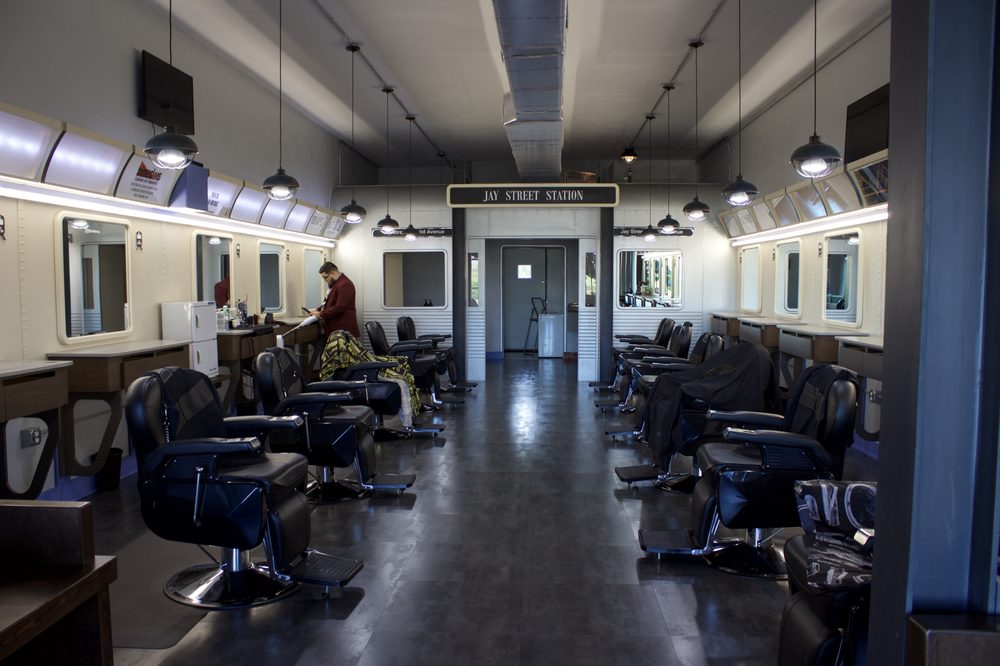 Buffalo Ambition Barbers Logo