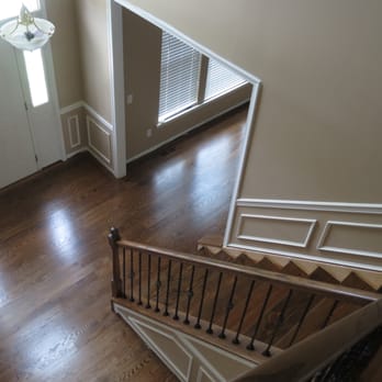 Dream Floors - a staircase leading to a second floor - Flooring Near Me Dream Floors - a staircase leading to a second floor - Flooring Near Me