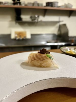 Sushi Masuyoshi by null