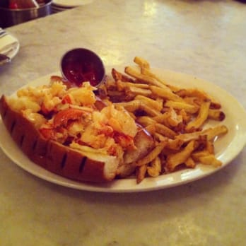 Neptune Oyster - Lobster roll :) - Seafood Near Me - Boston, Massachusetts Neptune Oyster - Lobster roll :) - Seafood Near Me - Boston, Massachusetts