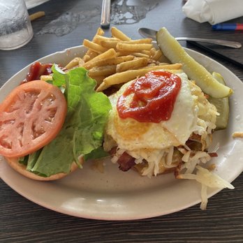 Metro Diner - Breakfast Burger - American Near Me - Tampa, Florida Metro Diner - Breakfast Burger - American Near Me - Tampa, Florida