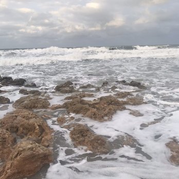 Chastain Beach - Beaches Near Me - Stuart, Florida