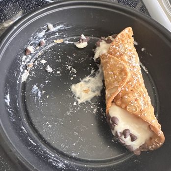 Slice House by Tony Gemignani - Cannoli - Pizza Near Me - Millbrae, California Slice House by Tony Gemignani - Cannoli - Pizza Near Me - Millbrae, California