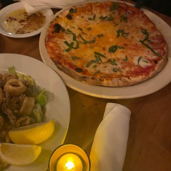 Farfalla Trattoria - Margherita Pizza - Italian Near Me - Los Angeles, California Farfalla Trattoria - Margherita Pizza - Italian Near Me - Los Angeles, California